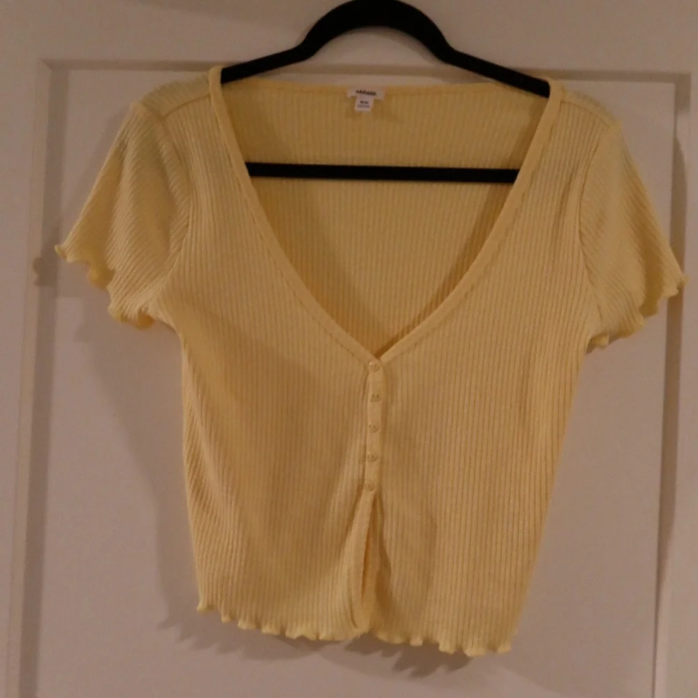 Garage Butter Yellow Ribbed Top - Picture 1 of 3